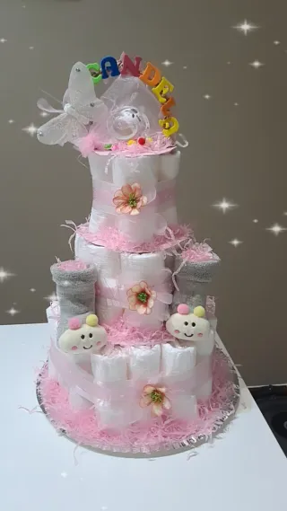 Tarta de pañales temática castillo