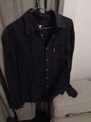 Camisa Armani Jeans talla M Camisa Dockers talla x