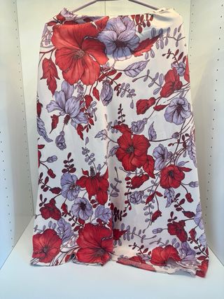 Falda floral