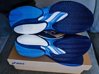 Asics Court FF Novak Clay Hombre Azul