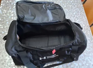 Bolsa Under Armour 38L Negra