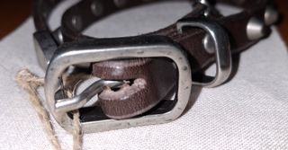 Pulsera AS98 Cuero Marrón Tachuelas Plata