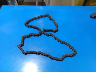 Cadena Yamaha FZ6 poco usada