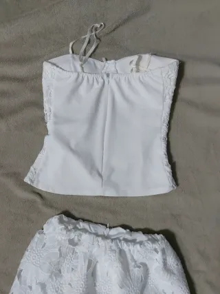 Conjunto blanco encaje top y falda