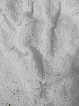 Conjunto blanco encaje top y falda