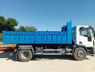 Iveco Eurocargo 18T Gancho Jimeca 10T