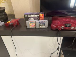 Nintendo 64 Rossa + Controller + 2 Giochi