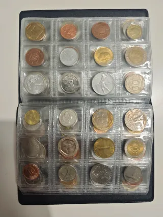 Álbum monedas mundiales 120 piezas