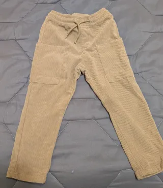 Pantaloni in velluto a coste marrone bimbo