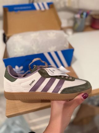 Adidas Samba OG modelo "Vintage Khaki Purple”