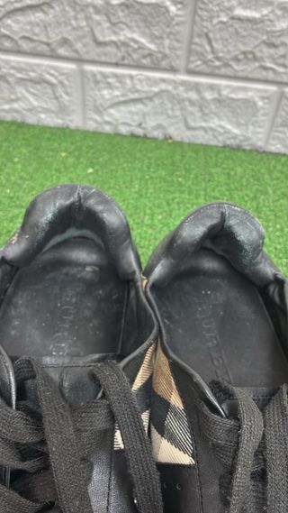 Scarpe Burberry Uomo Pelle Nero Multicolore