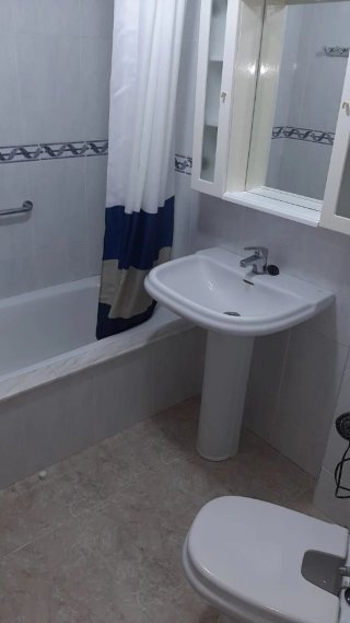 Alquiler piso, primera quincena Julio .