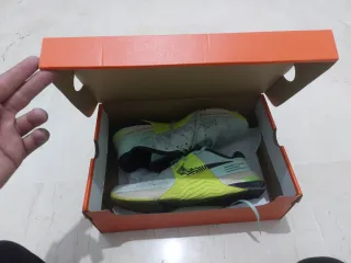 Nike Metcom 8