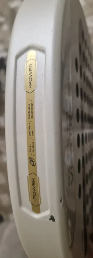 Pala de pádel Vertex 04