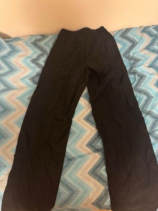 Pantalones anchos Bershka negros