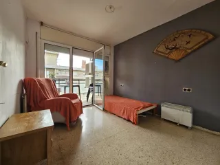 Venta piso de 4 habitaciones en Valls.