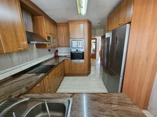 Venta piso de 4 habitaciones en Valls.