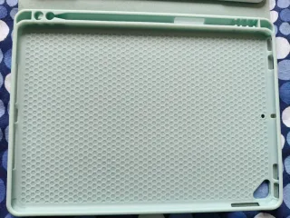 A Estrenar Funda Teclado iPad 10.2 (9ª Gen)