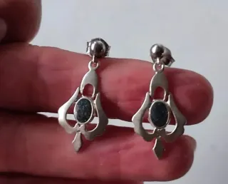 Pendientes Plata de Ley con Piedras Moradas