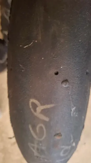 Cubiertas Sliks Derbi Senda