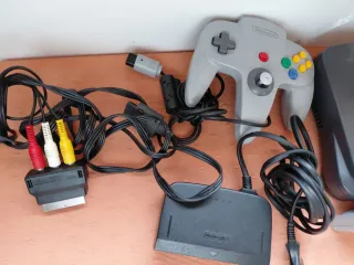Nintendo 64 con 3 giochi
