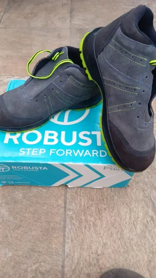Botas de trabajo Robusta nuevas