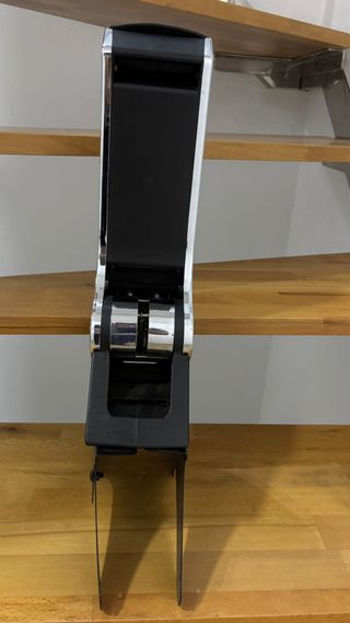 Apoyabrazos universal coche