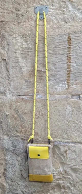 Bolso/cartera móvil beige y amarillo