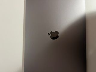 MacBook Pro 13” 2017 i5 8GB RAM