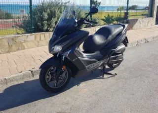 Kymco Grand Dink 300cc Maxiscooter 19.000km