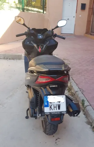 Kymco Grand Dink 300cc Maxiscooter 19.000km