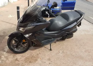 Kymco Grand Dink 300cc Maxiscooter 19.000km