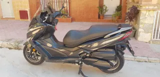 Kymco Grand Dink 300cc Maxiscooter 19.000km
