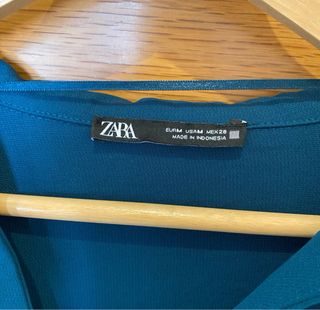 Vestido camisero Zara verde oscuro