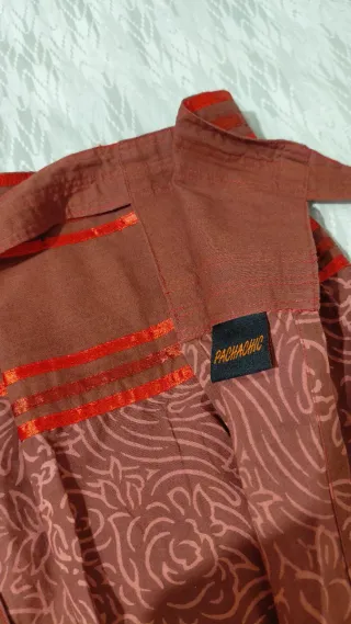 Falda vuelo étnica marrón y roja