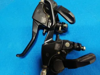 Manetas freno cambio Shimano ST-EF29-7 VBrake 220g