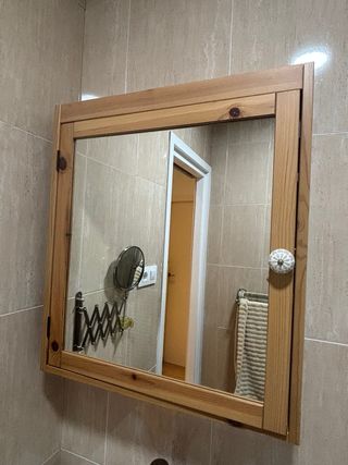 Armario baño espejo mimbre madera