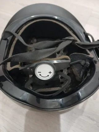 Casco de montar negro. Talla M 55-58