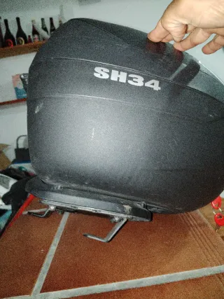 Baúl SH34 para moto 125cc kincon ageliti 125