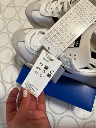 Zapatillas Adidas Nuevas, con plataforma