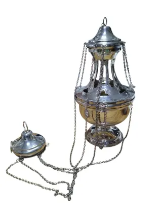 Incensario plateado cincelado con cadena