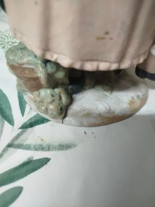 Figura in ceramica NADAL bambina con bambole