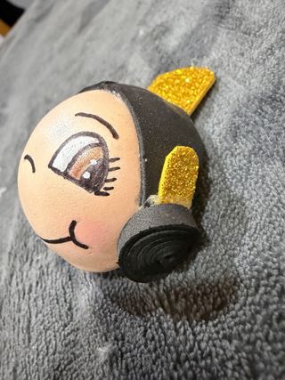 Pin cabeza fallera negra