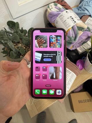 iPhone 11 rosso 64 GB