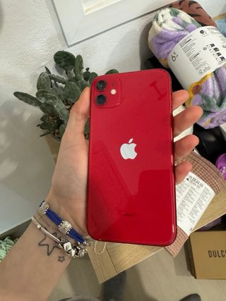 iPhone 11 rosso 64 GB