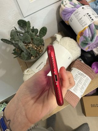 iPhone 11 rosso 64 GB