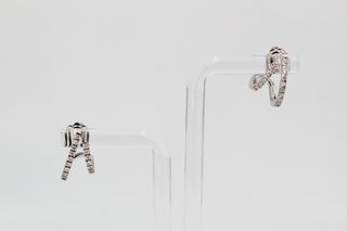 Pendiente De Oro Blanco De 18K.. Ref: 020-04-01072