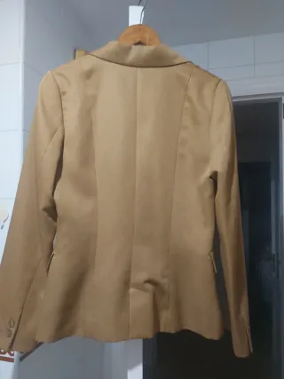 Chaqueta Mango Beige