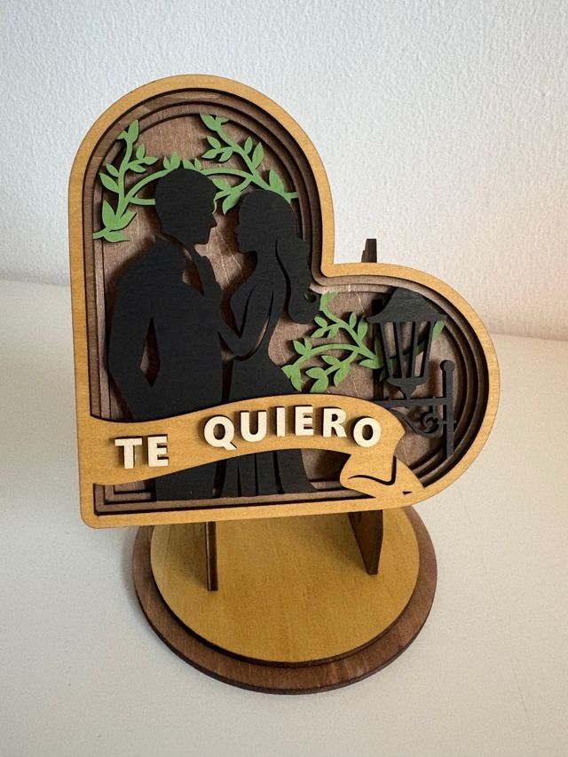 Corazón 3D con base