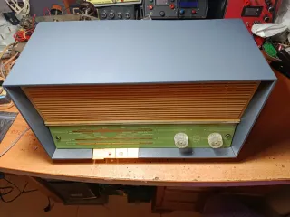 Radio Antigua Philips Mod. B3E03-A Gris y Verde